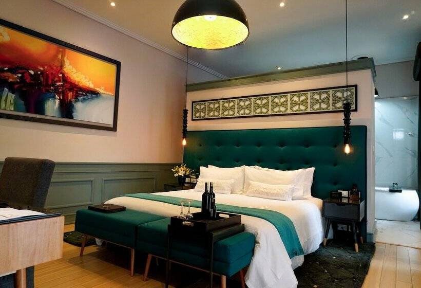 デラックスルーム, Illa Experience