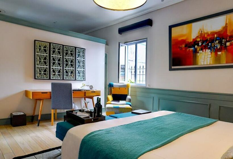 デラックスルーム, Illa Experience