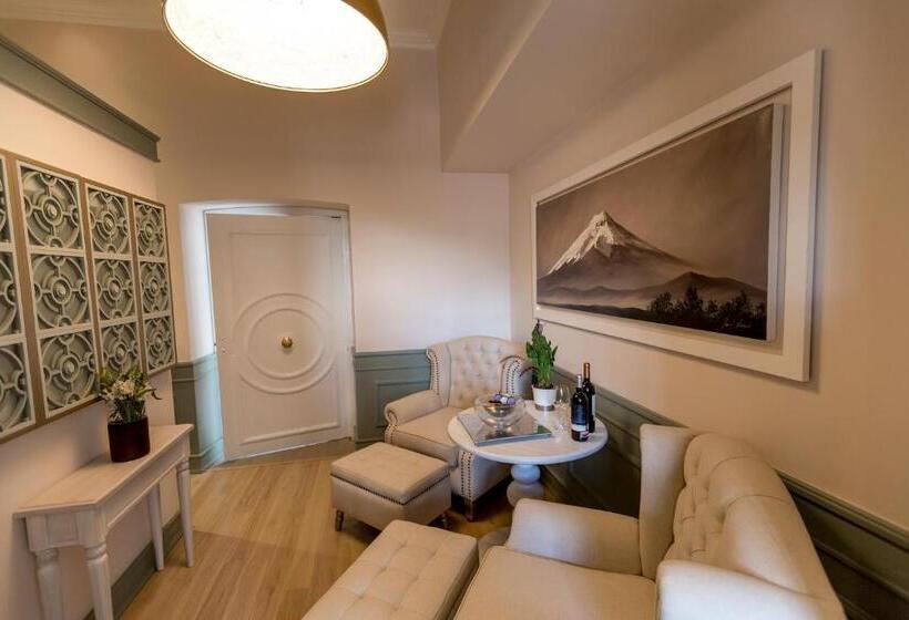 プレジデントスイートルーム, Illa Experience