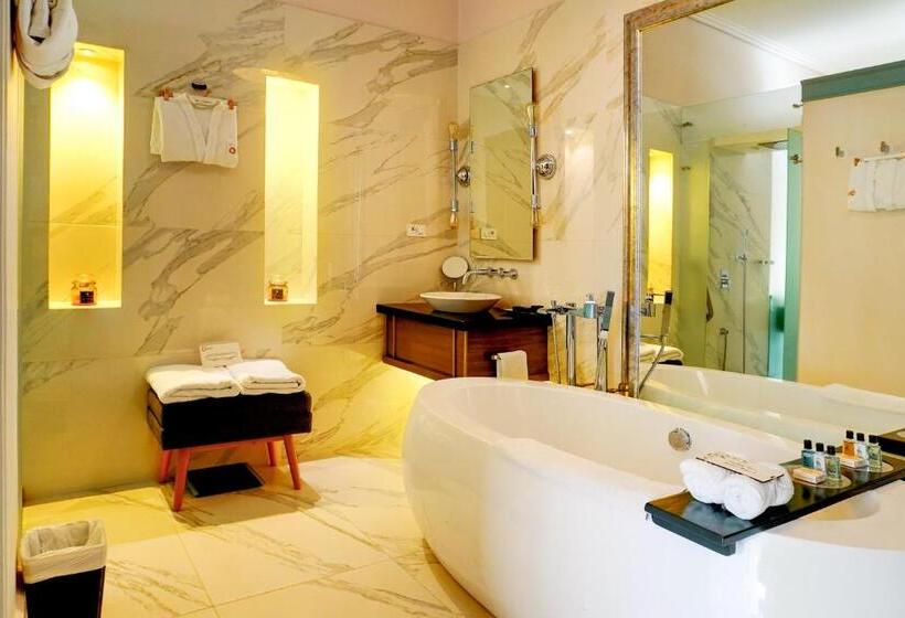 プレジデントスイートルーム, Illa Experience