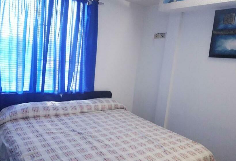 اتاق سوپریور, Teresita Marina