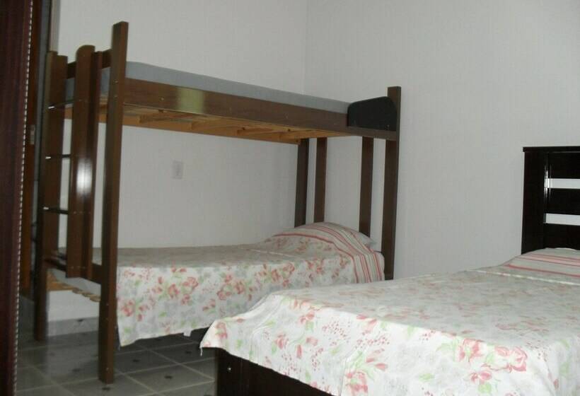 Четырехместный Номер Deluxe, Niterói