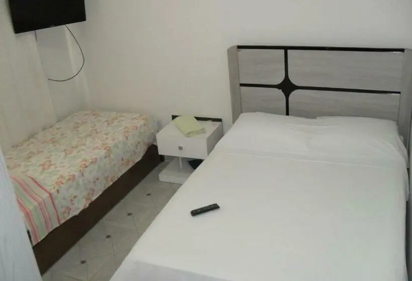 Deluxe Kolmen Hengen Huone, Niterói