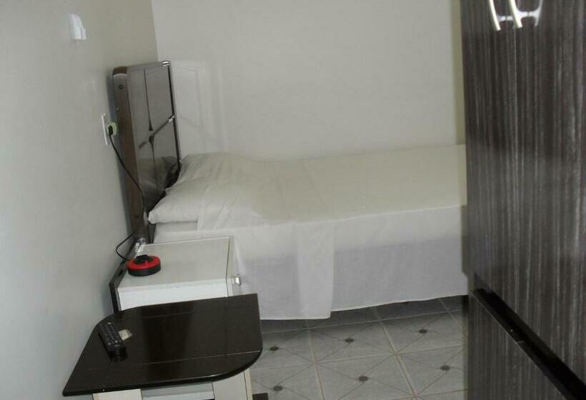 Трехместный Номер Deluxe, Niterói