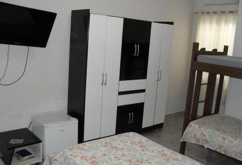 Четырехместный Номер Deluxe, Niterói