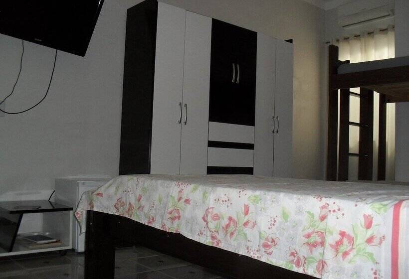 Четырехместный Номер Deluxe, Niterói