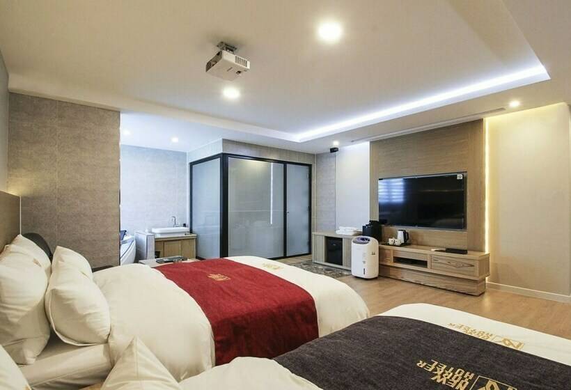 디럭스 룸, No.1 New Yorker