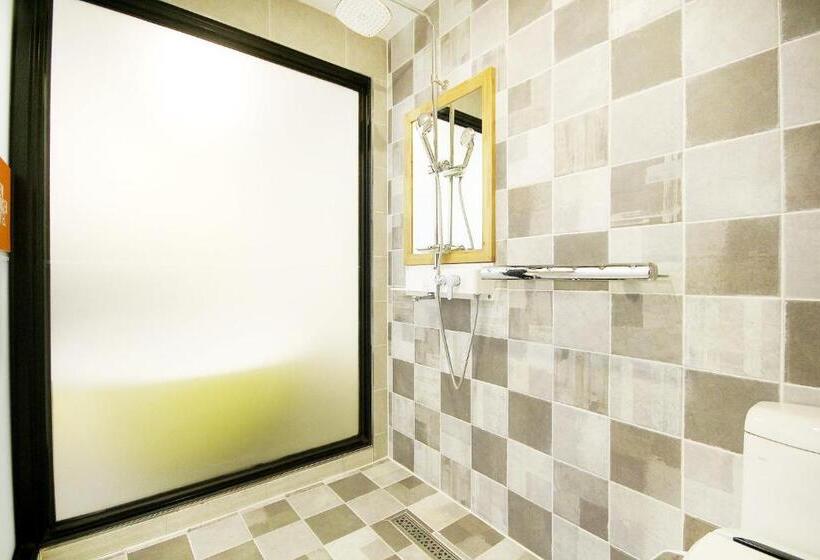 디럭스 패밀리 룸, No.1 New Yorker