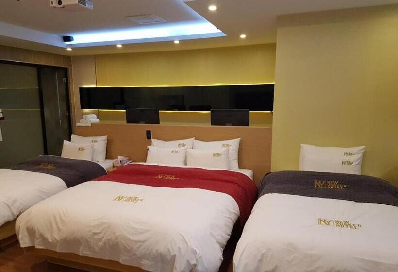 스탠다드 트리플 룸, No.1 New Yorker