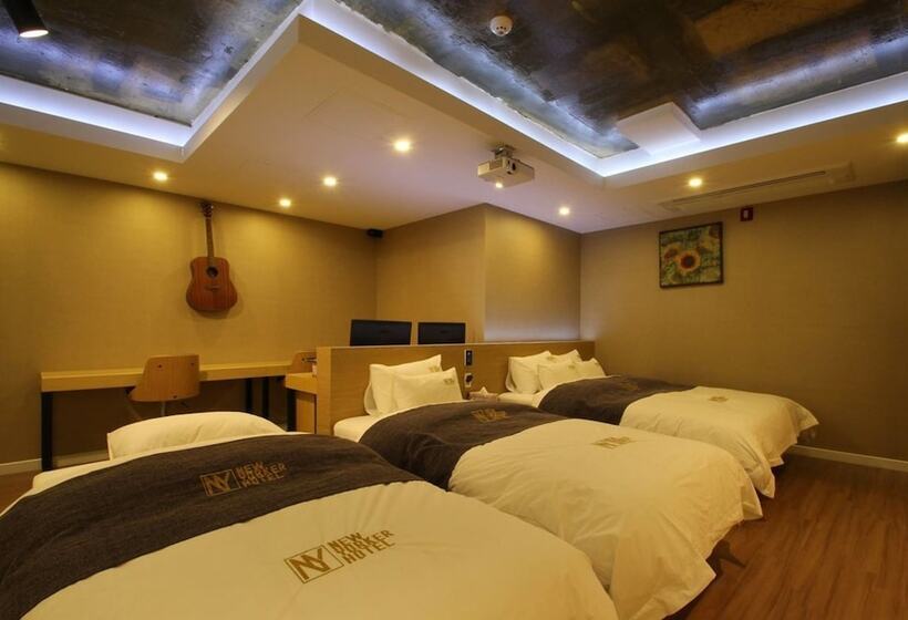 스탠다드 트리플 룸, No.1 New Yorker