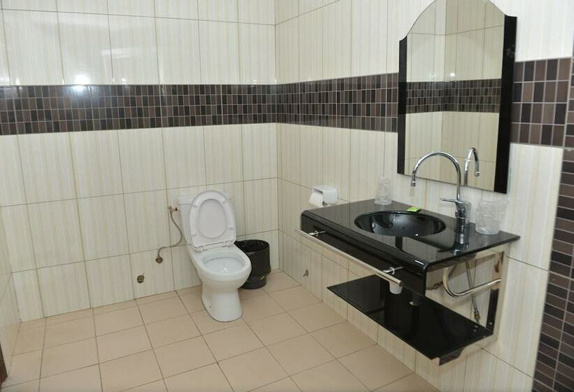 اتاق استاندارد, Novela Star