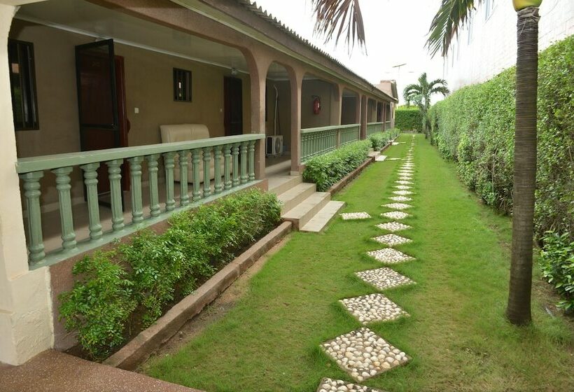 اتاق استاندارد با چشم‌انداز دریا, Novela Star