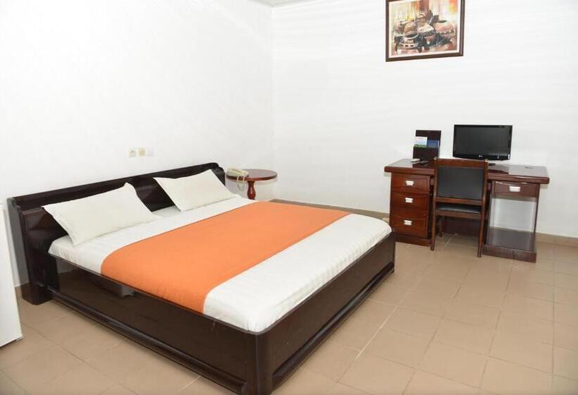 اتاق استاندارد, Novela Star