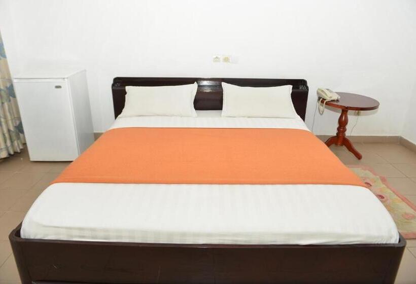 اتاق استاندارد, Novela Star