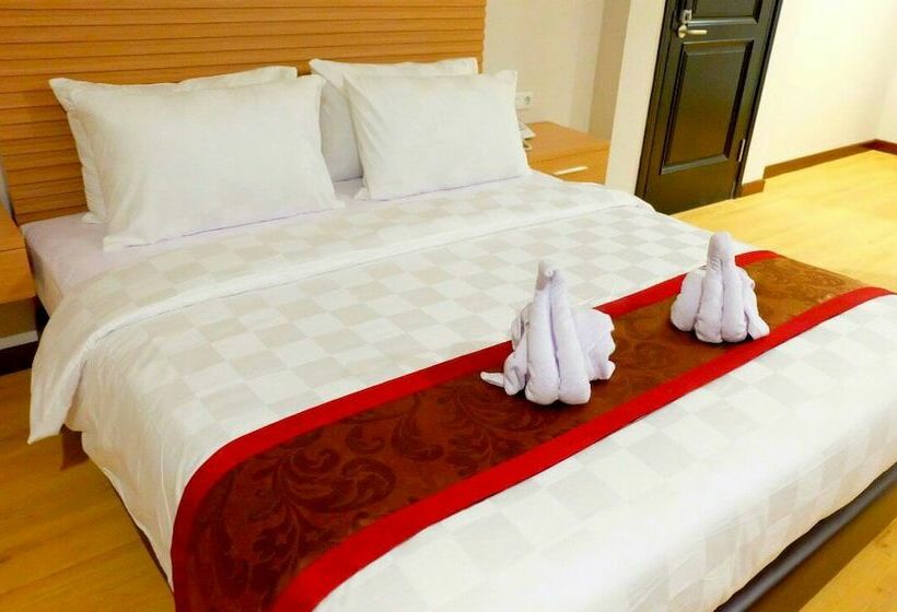 غرفة ديلوكس, Syariah Radho Hotel Sengkaling