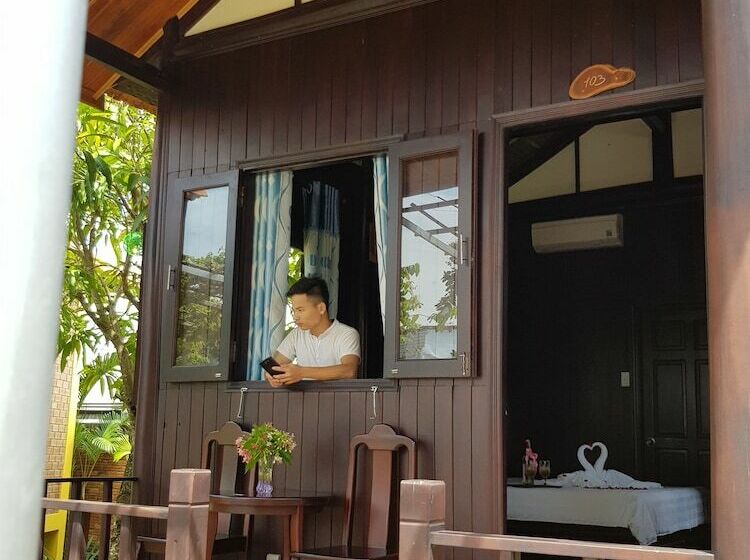 اتاق لوکس با چشمانداز استخر, Hung Vuong Resort