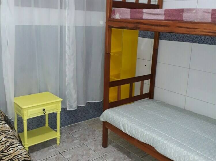 غرفة قياسية حمام مشترك, Hospedaria O Portal   Hostel