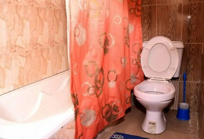 اتاق لوکس, Buggatti Hotel And Suites