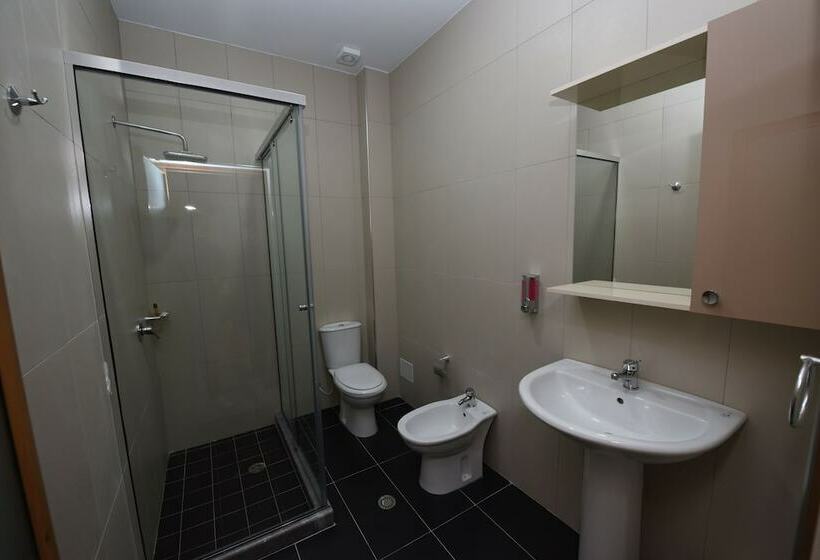 스탠다드 룸, Buna Park