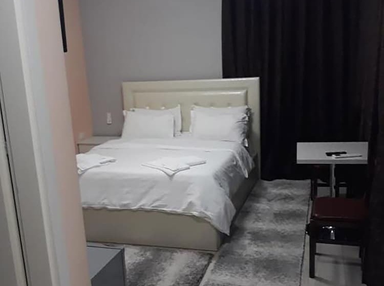 스탠다드 발코니 룸, Buna Park