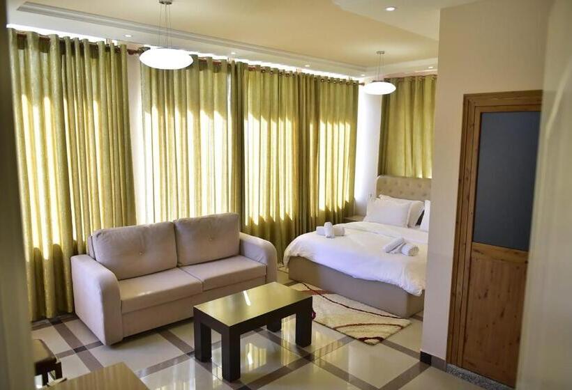 스탠다드 발코니 룸, Buna Park