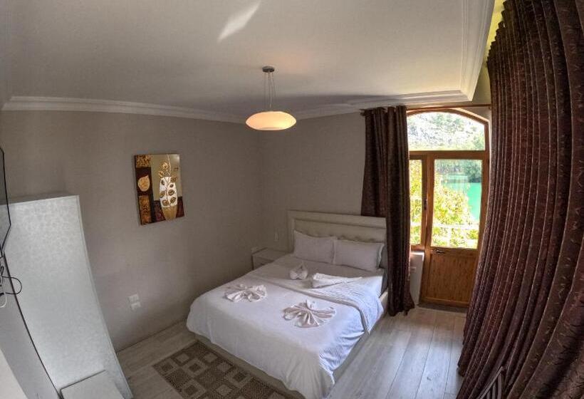 스탠다드 발코니 룸, Buna Park