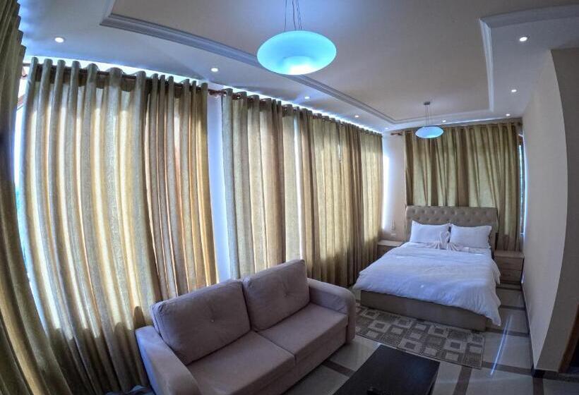 수피리어 패밀리 룸, Buna Park