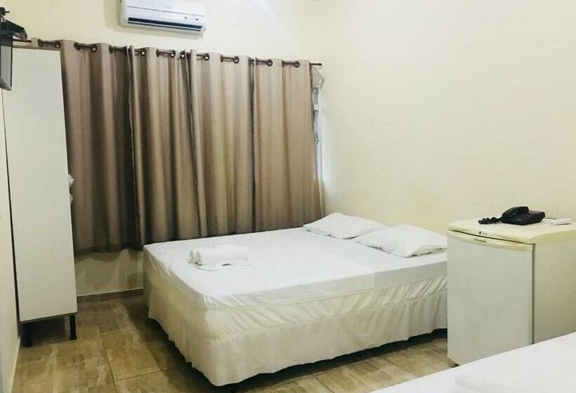 스탠다드 트리플 룸, Central Campo Grande