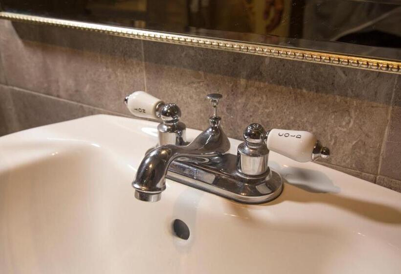 اتاق استاندارد, Colonial 154 H Boutique