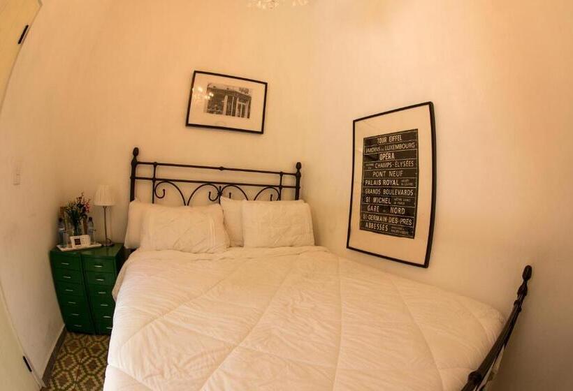 اتاق عادی, Colonial 154 H Boutique