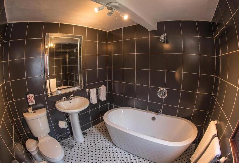 اتاق عادی, Colonial 154 H Boutique