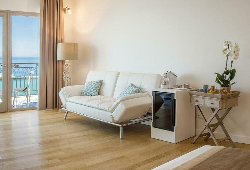 סוויטה נוף לים, Domus Maris Relais Boutique