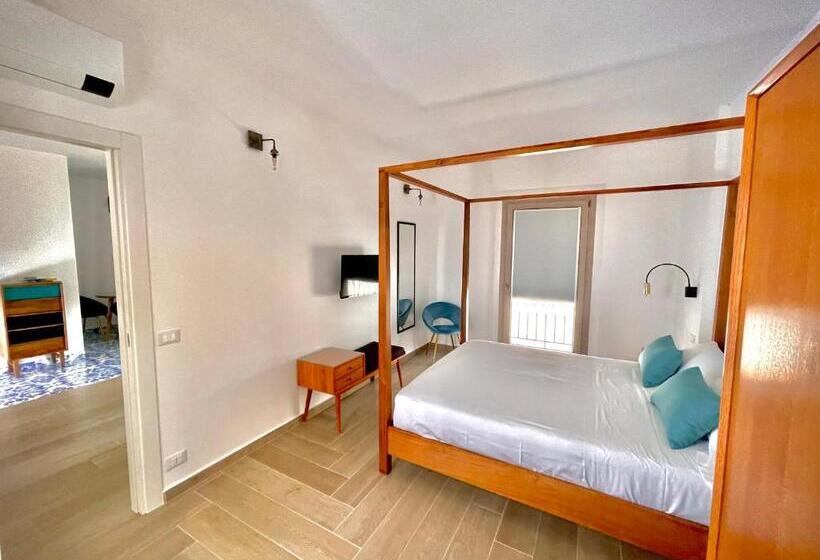 מיטת קינג בסוויטה, Domus Maris Relais Boutique