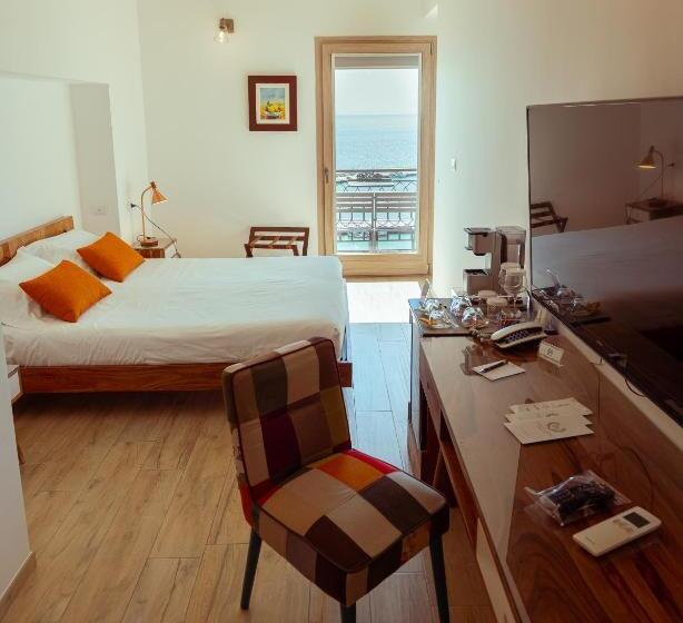 Номер Deluxe Вид на Море, Domus Maris Relais Boutique