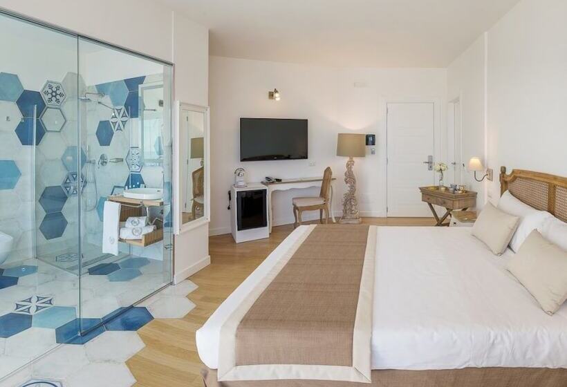 סוויטת ג'וניור נוף לים, Domus Maris Relais Boutique