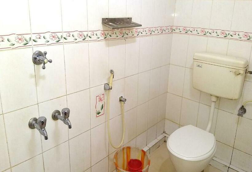 Standard Room, Ganga Palace