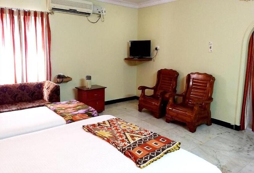 Трехместный Номер Deluxe, Ganga Palace