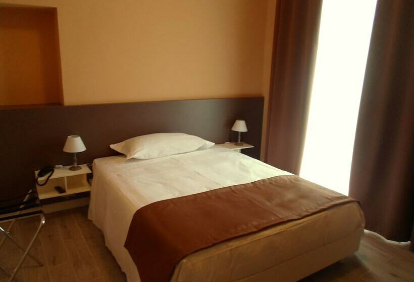 Номер Стандарт, Regina Margherita