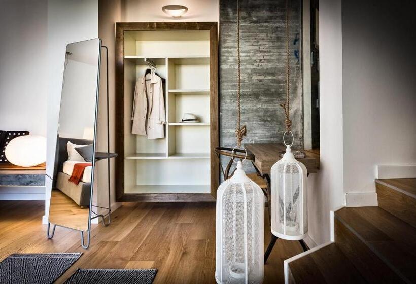 جناح مطلّ علي الحديقة, Teku Sardinia Boutique