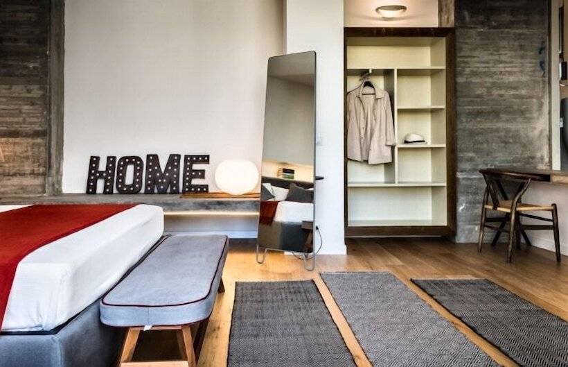 سوییت با چشم‌انداز باغ, Teku Sardinia Boutique