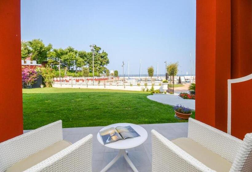 Номер Deluxe, Villa Garuti