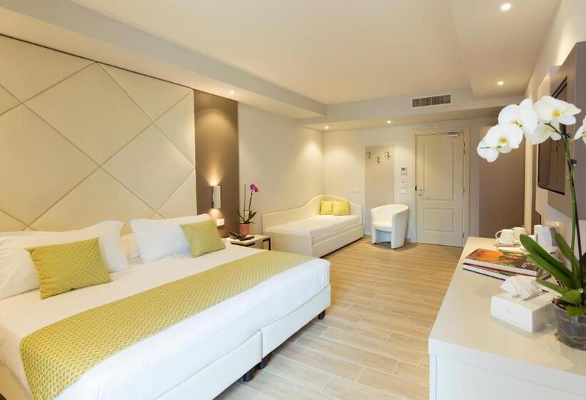 Трехместный Номер Базовый, Villa Garuti