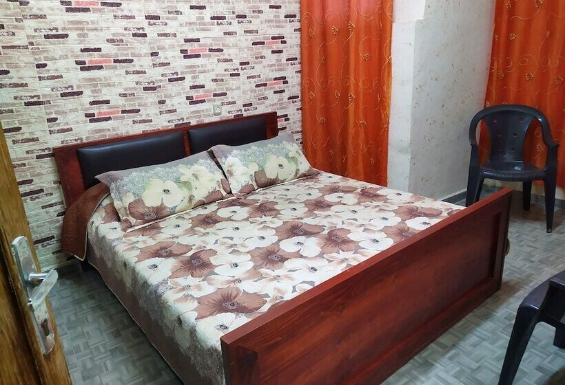 اتاق استاندارد, Success Hostel