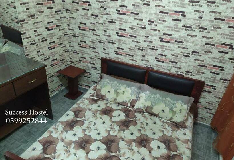 اتاق استاندارد, Success Hostel
