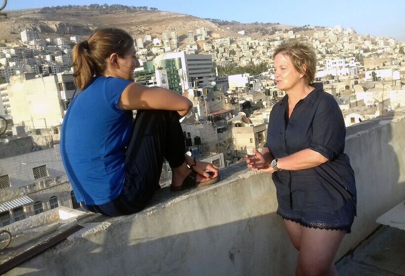 اتاق استاندارد, Success Hostel