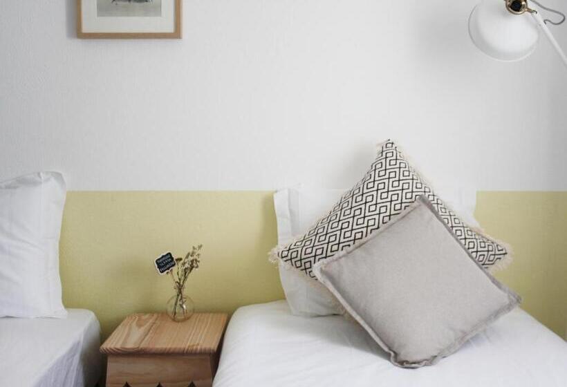 חדר סטנדרט, Foral Guest House   óbidos