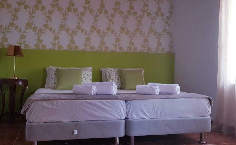 Camera Standard, Villa Thermopilon