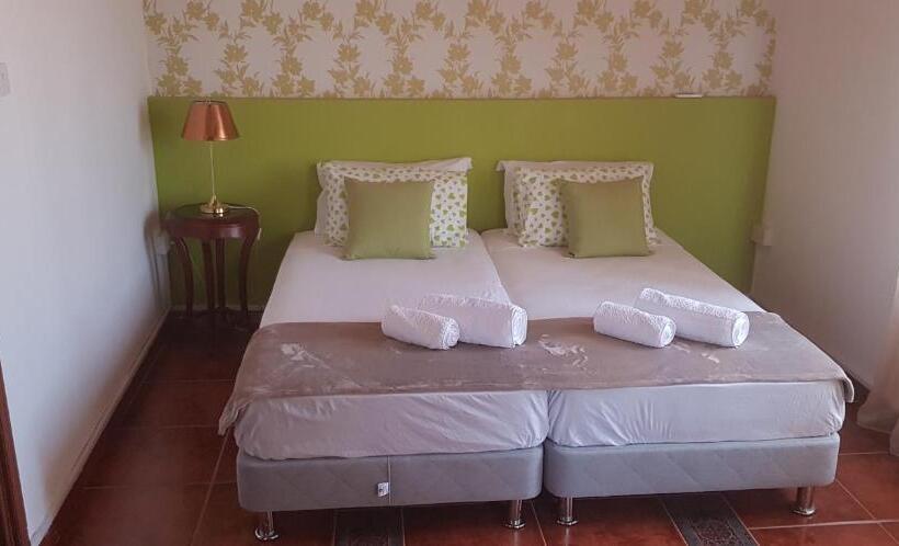 Camera Standard, Villa Thermopilon