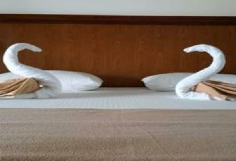 Номер Стандарт, Garden Beach Hotel Kalutara