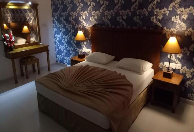 발코니 디럭스 룸, Garden Beach Hotel Kalutara